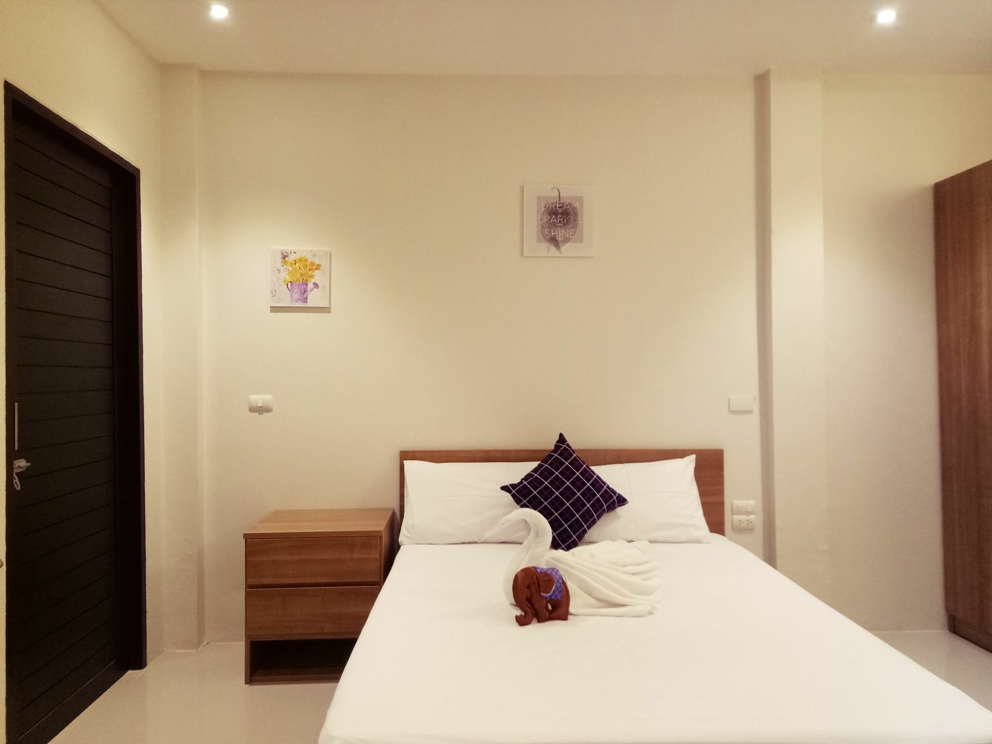 Baan Phunwanna Villa Bãi biển Kata Ngoại thất bức ảnh